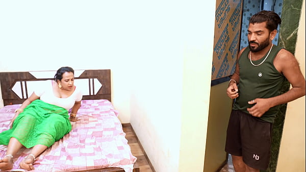 Desi Bhabhi Lagi Ngewe Keras Di Kasir, Crot Di Mana-mana