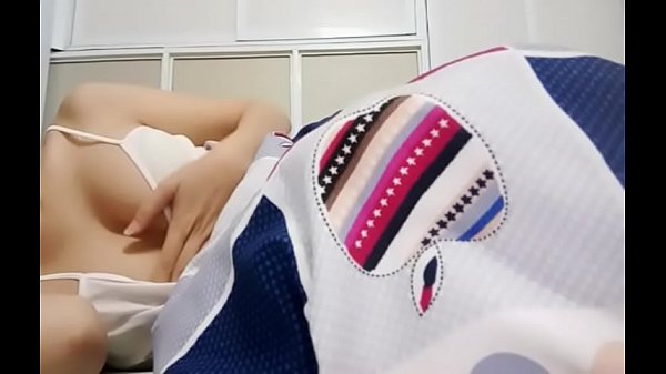 Abg Indo Montok Goyang Live Bigo, Crot Di Sini Sayang