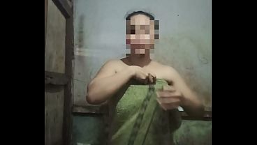 Pengen Nyebur Di Kamar Mandi Sambil Kamu Tusukin Kontol Ke Memekku.