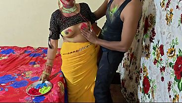 Dever Bhabhi Main Holi Ke Rang Udate Hue, Saaf Hindi Audio Mein Chudai Ka Maza
