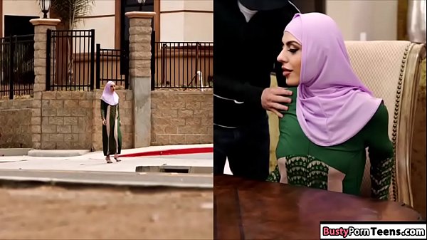 Gadis Arab Ngentot Kontol Dan Digenjrot Sampai Muncrat