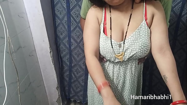 Bhabhi Montok India Seksi, Siap Digoyang Panas-panas.