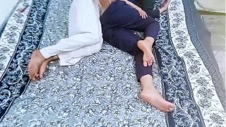 Desi Lugu Nan Imut Dapet Sensasi Pertama… Cewek Desa Polos Dicobain Pertama Kali