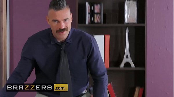 Montok Montok Di Kantor – Monique Alexander & Charles Dera – Bos Dikendalikan Mainan Getar – Brazzers